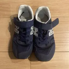 New Balance ネイビー スニーカー　18cm
