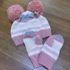 ニット帽とミトンのセット