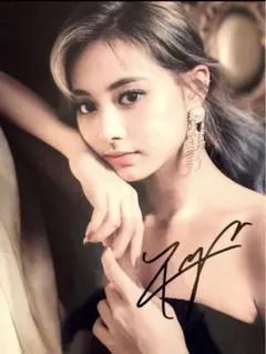 2026年最新】twice直筆の人気アイテム - メルカリ