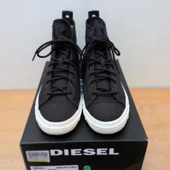 DIESEL ブラック ハイカットスニーカー