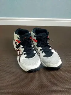ASICS ジュニア バスケットボールシューズ　19.0cm