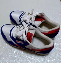 Reebokスニーカー　23.0