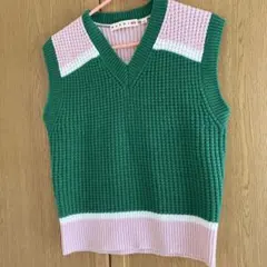 ユニクロ MARNI Vネックニットベスト グリーン　used品　Sサイズ