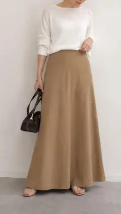 美品 Deuxieme Classe Jersey フレアスカート ベージュのサムネイル