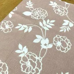 花柄　プリント　ピンク　生地　108cm×30cm ハギレ