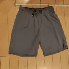 H&M スポーツショートパンツ グレー 158/164のサムネイル