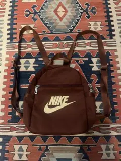 Nike ブラウン リュック