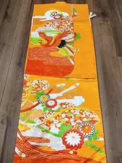 未使用　しつけ糸付き　四つ身　着物　振袖古典　鳳凰　七五三　オレンジ