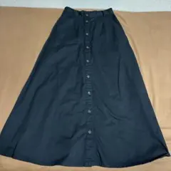 Aライン黒色ボタンスカート