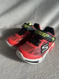 Skechers キッズシューズ レッド