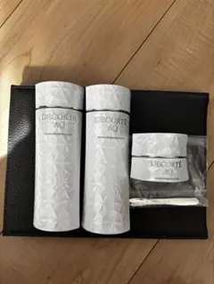 コスメデコルテ　AQ コフレ　2025 AQブライトラディアンスコフレⅡ