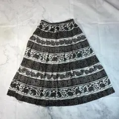 美品 Leilian レリアン フレアスカート 白 黒 ストライプ カジュアル