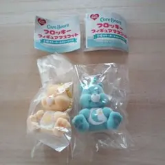 ケアベア　ガチャガチャ　フロッキーフィギュアマスコット　2点セット