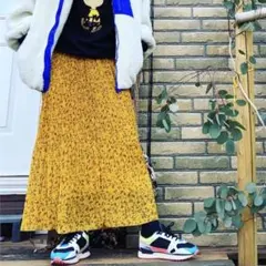 niko and ニコアンド 小花柄 ロングスカート プリーツスカート 春夏秋