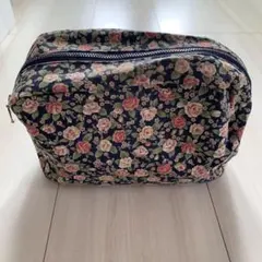 Item thumbnail for item e14de366-ae71-4778-8645-663d2a1ba892