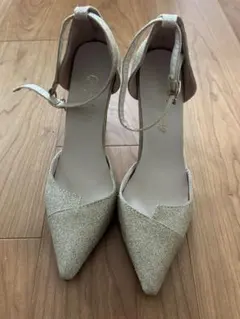 ゴールド ポインテッドトゥ ハイヒール