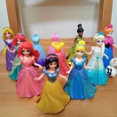ディズニープリンセス マジッククリップ　フィギュアセット