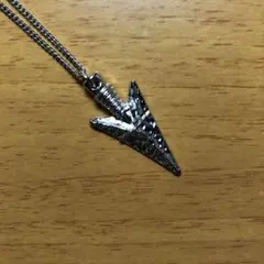the arrow tip silvernecklace
