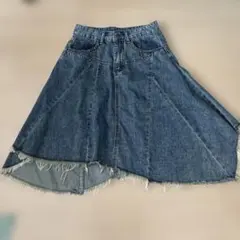 SHAGGIE スタッズ付きカットオフミディスカートのサムネイル