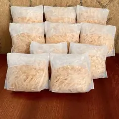 ♣︎95 削りたてをお届けします　ヒノキチップ　ヒノキおがくず10袋　かんなくず