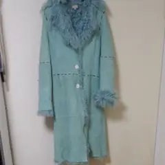 2026年最新】VERSACE 毛皮・ファーコートの人気アイテム - メルカリ