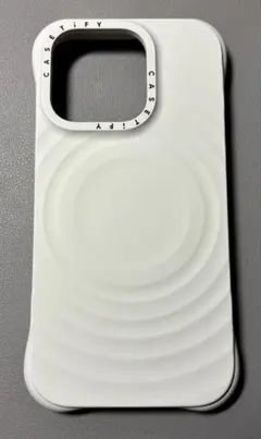 iPhone 15 Pro用 CASETiFY ウェーブシリコン ケース