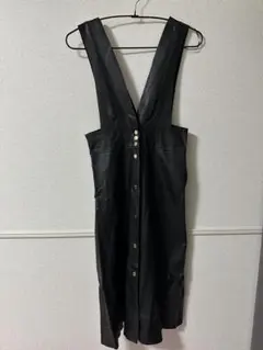 ZARAブラックレザーサスペンダーワンピース