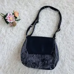 BEAMS HEART ショルダーバッグ ファー付き（759）