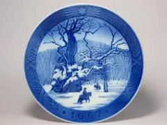 1967年ヴィンテージ⭐️美品⭐️ロイヤルコペンハーゲン ブルーフルーテッド イヤープレート 1967年版 / 昭和42年|ロイヤル コペンハーゲン 公式