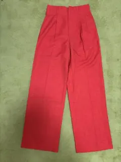 ハイウエストテーパードパンツ