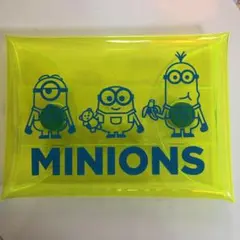 ミニオンズ　ミニクリアケース☆