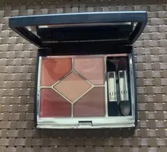 ディオール サンク クルール729限定品