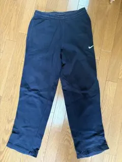 Nike ブラック スウェットパンツ　Mサイズ