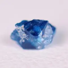 4664-5『天然ユークレース』0.26ct ジンバブエ産 原石 鉱物 鉱石標本