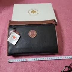 Item thumbnail for item 2e1b5bfb-1fde-43d8-bcef-c0f7b3c9982a