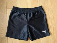 Puma 黒 サッカー用ハーフパンツ 140サイズ