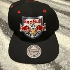 Mitchell & Ness Red Bull New York キャップのサムネイル