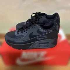 Nike Air Max 90 LV8 厚底ブラック ウィメンズ　23㎝
