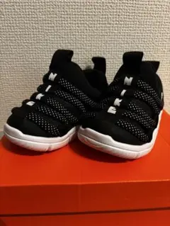 Nike ベビーシューズ スリッポン ブラック