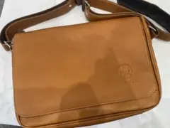 H432 美品✨ハンティングワールド ショルダーバッグ レザー 男女兼用 