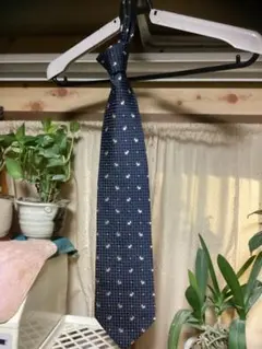 Aquascutum ネイビー犬柄ネクタイ