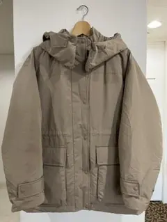 ★　ユニクロ　UNIQLO　ハイブリッドダウンジャケットコート　M　ベージュ