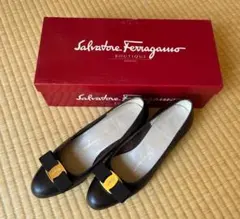 フェラガモ／パンプス（茶系・22.5cm）Salvatore Ferragamo