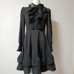 マノントーキョー　地雷系　ワンピース　黒　ブラック　フリル　デカリボン