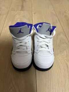 NIKE ジョーダン キッズスニーカー ホワイト/パープル