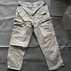 UNIQLO カーゴパンツ　サイズL（84〜92cm）