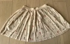 ❤️新品未着用❤️FUB 花柄刺繍 フレアスカート 110cm 5Y