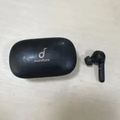 Soundcore Life P2 ケースと右耳イヤホン