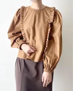 ZARAフリル付きポプリントップスのサムネイル