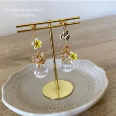 【No.192】ハンドメイドピアスイヤリング、ハワイアン、プルメリア、クリア鈴丸